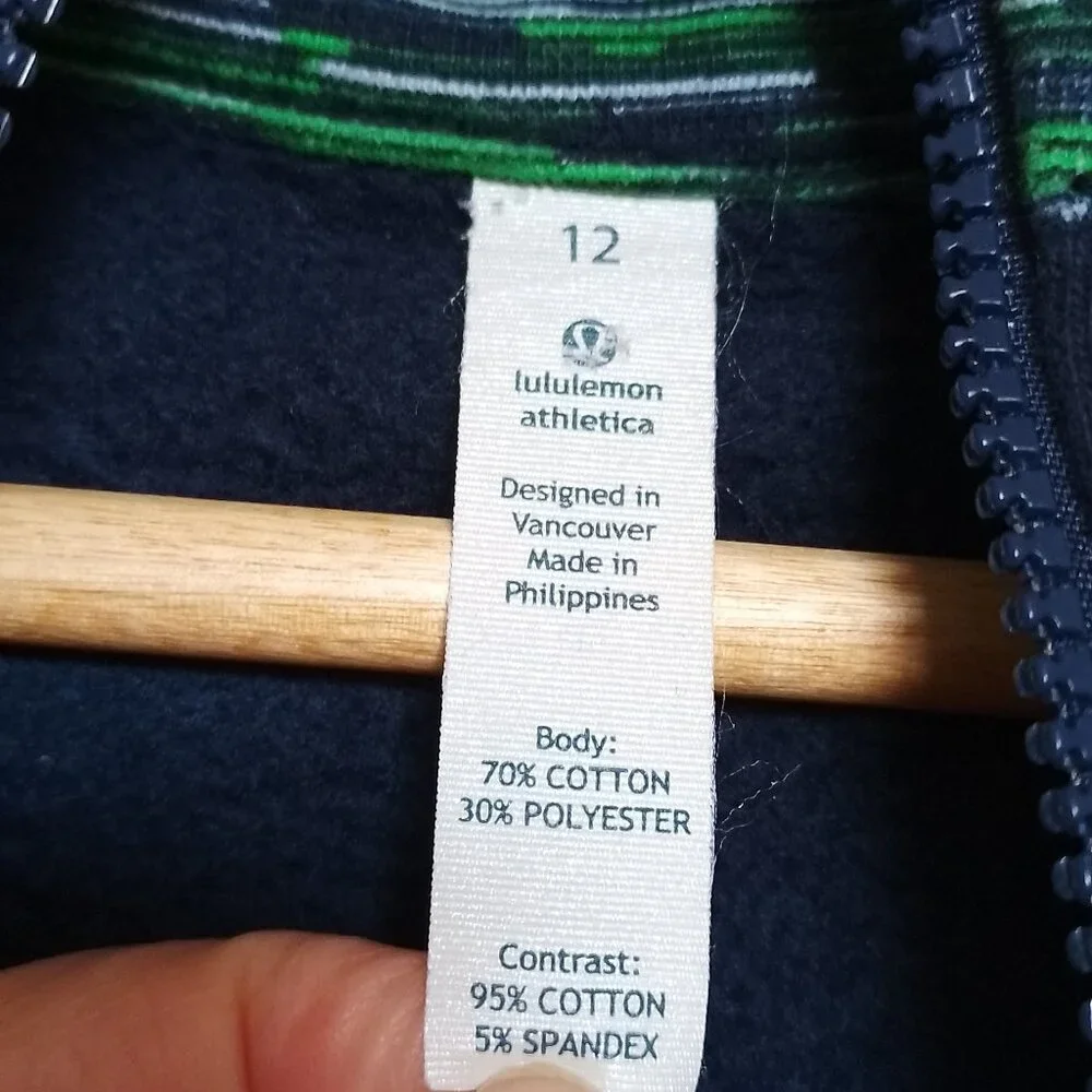 Lululemon Women's Scuba Hoodie Jacket, Vintage Y2K, Navy/Green, Size 12 - Picture 7 of 12